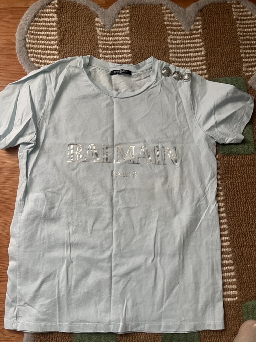 Size small